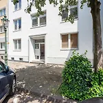 Glamour Apartment